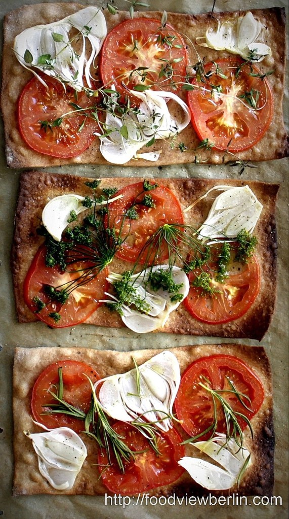 Summer tarte flambée