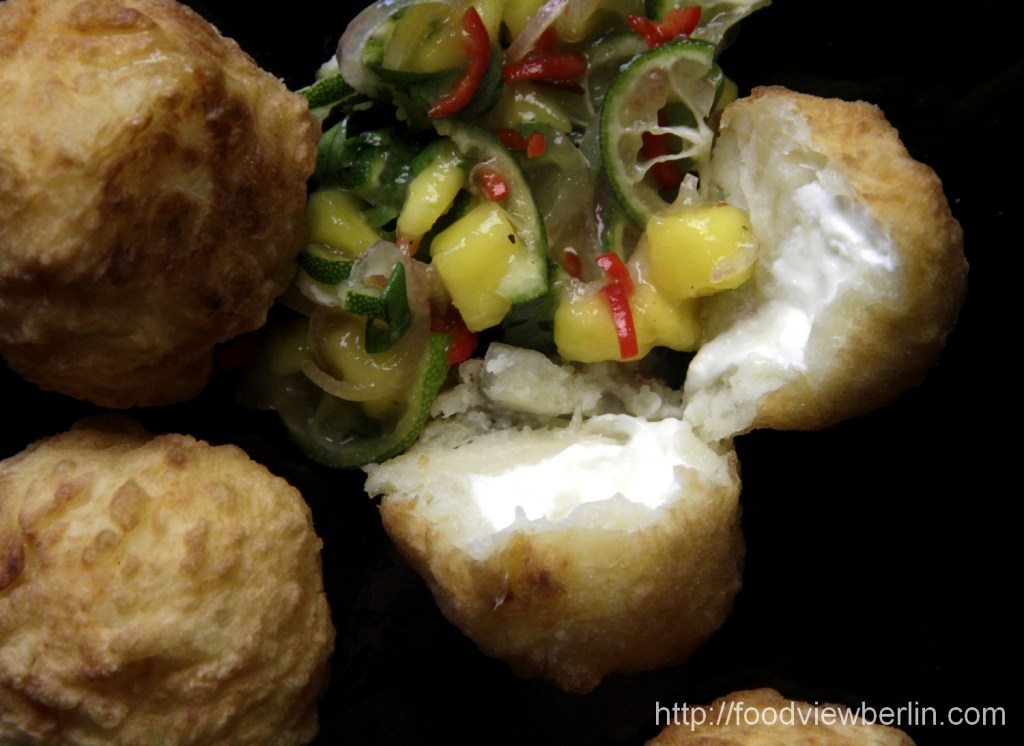 Bolinhos de Mandioca com Queijo