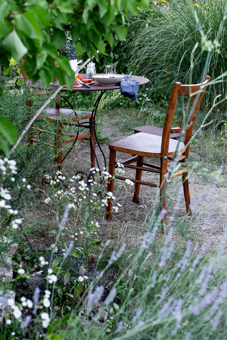 summer garden, breakfast, vintage