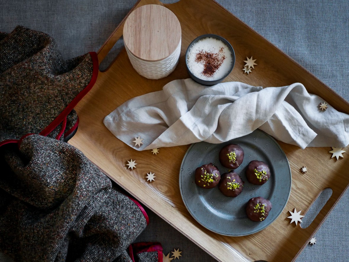 Vegan Gingerbread for Christmas
